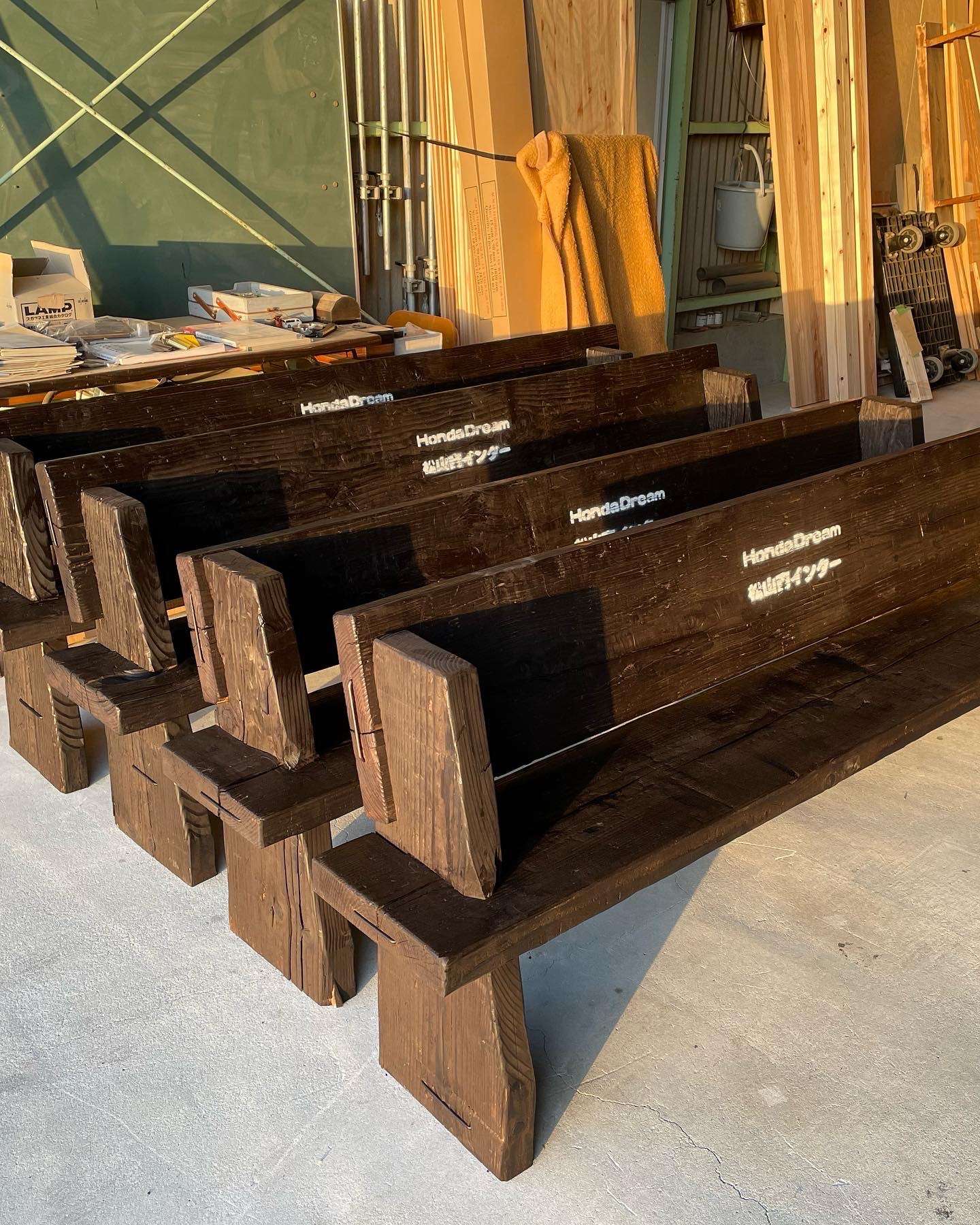 木工屋オリジナル3人掛けベンチを寄付！|オーダーメイド家具雑貨木工屋@松山市